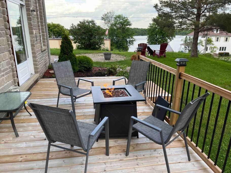 Rock Hill Bed & Breakfast Sharbot Lake Exteriér fotografie